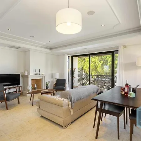 Rooftop 27 - Dream *